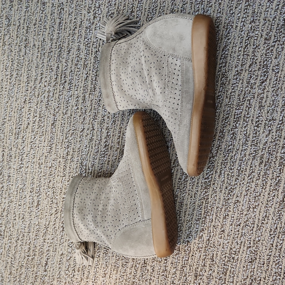 Isabel Marant Bealay Suede Booties - Picture 5 of 16